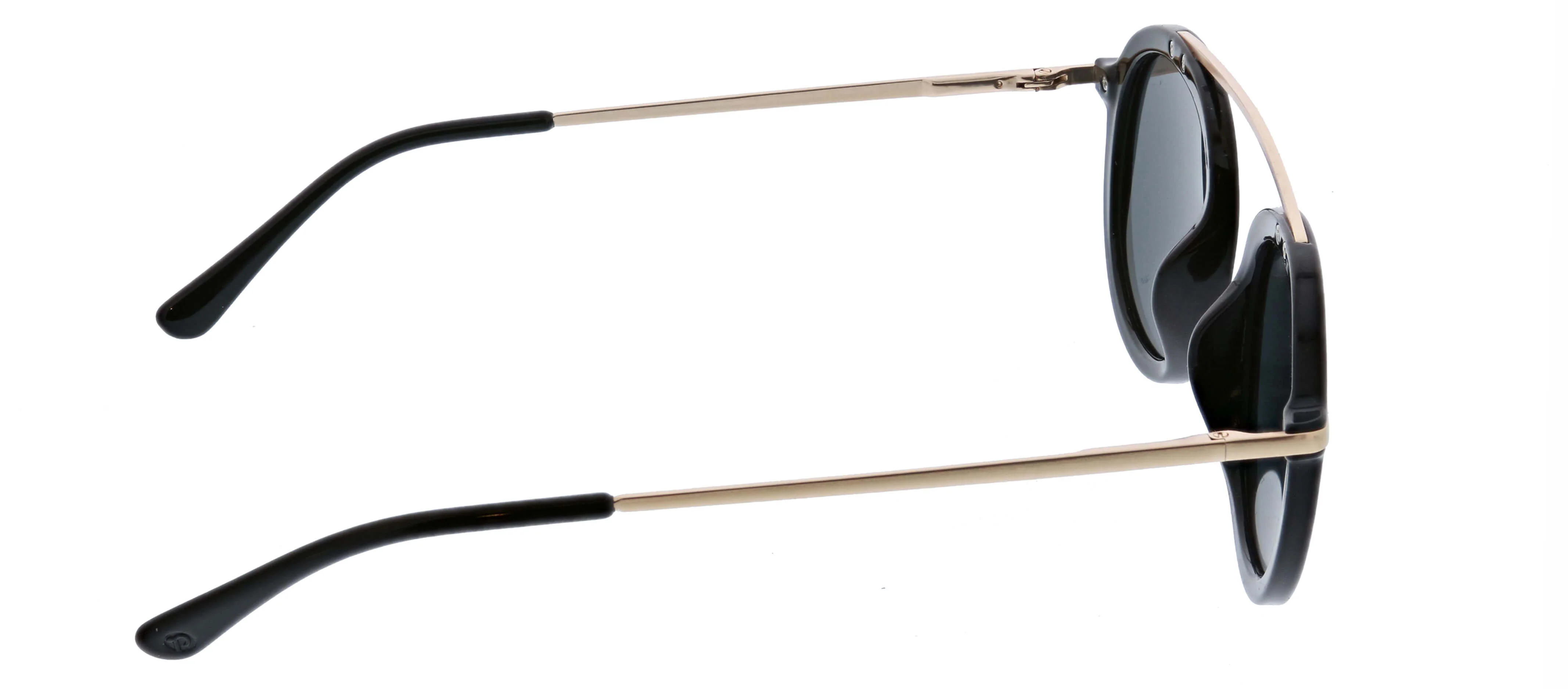 On Holiday - Image 9